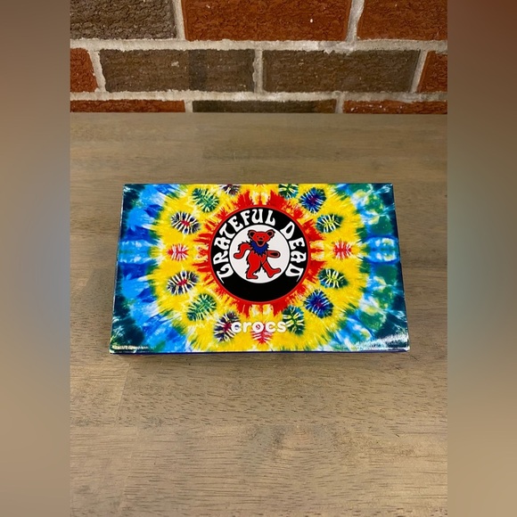 Crocs X Grateful Dead Jibbitz Limited Edition Charm Set 10 Pack New - Picture 1 of 9